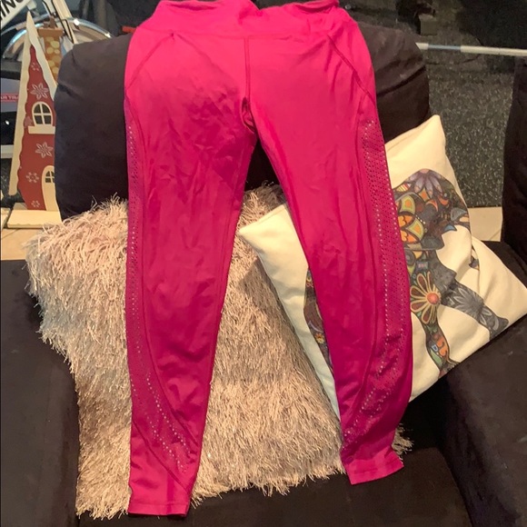 Victoria’s Secret workout pants - Picture 1 of 3